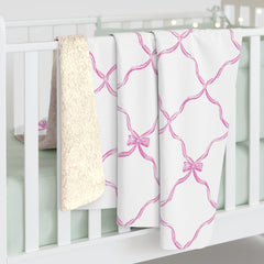 Three Bees Trellis Bow Cozy Sherpa Fleece Blanket - Bubblegum Pink