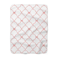 Three Bees Trellis Bow Cozy Sherpa Fleece Blanket - Red